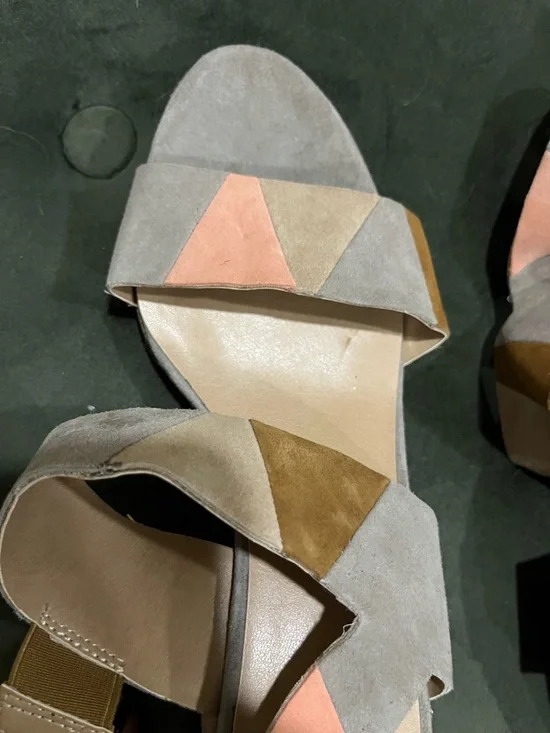 Spring Sandals - Picture 3 of 8